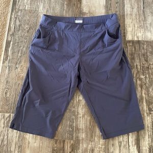 Women’s Columbia capris